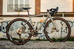 BICICLETA GRAVEL MEGAMO JAKAR 30 2023