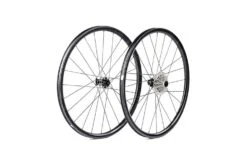 JGO DE RUEDAS + GRUPO INTEGRADO CLASSIFIED POWERSHIFT GRAVEL