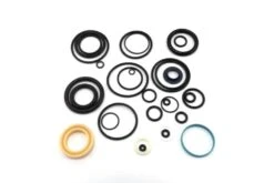 KIT MANTENIMIENTO AMORTIGUADOR FOX DHX2