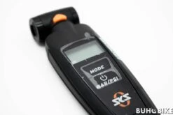 MANÓMETRO PRESION SKS AIRCHECKER -Tienda De Bicicletas manmetro presion sks airchecker 2