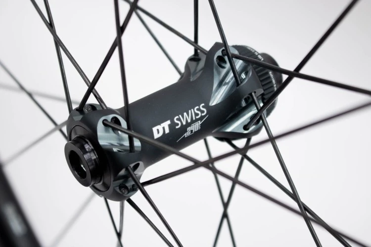 Dt-swiss PAREJA DE RUEDAS GRC 1400 SPLINE 42 MM DISC CL 5 Dt-swiss PAREJA DE RUEDAS GRC 1400 SPLINE 42 MM DISC CL - Imagen 5