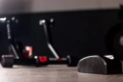 RODILLO DE ENTRENAMIENTO INTERACTIVO ZYCLE ZPRO SMART -Tienda De Bicicletas rodillo de entrenamiento interactivo zycle zpro smart 5