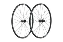 Dt-swiss RUEDA DT SWISS PR1400 DICUT 21 MM DISC CENTER LOCK